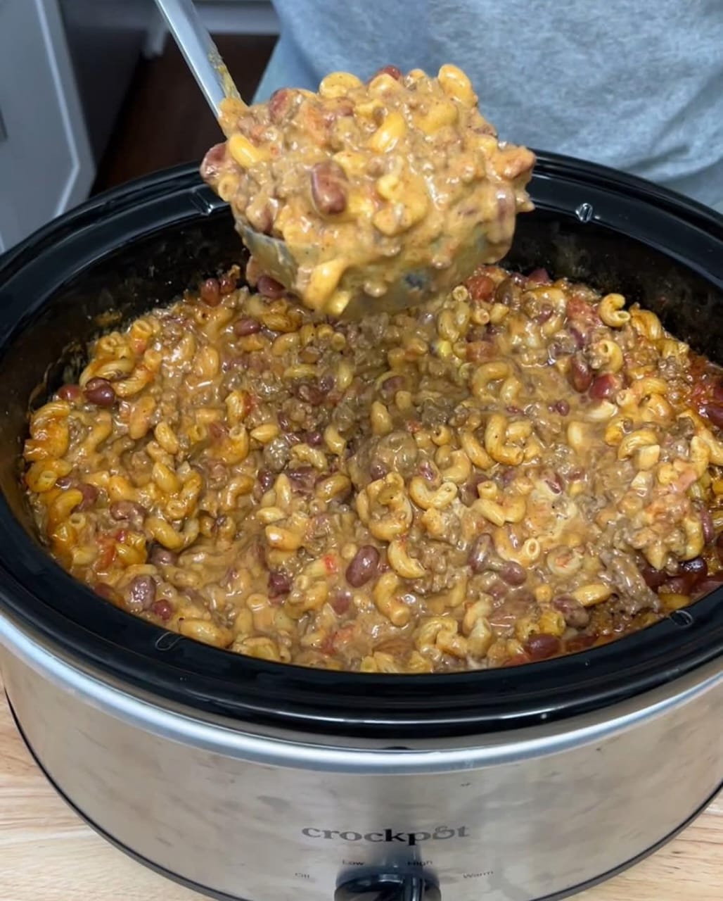 Crockpot Cowboy Mac n' Cheese