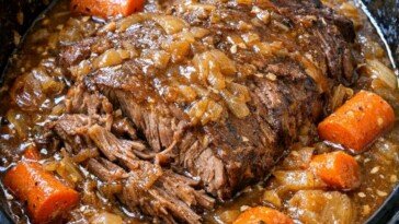Onion Pot Roast Slow-Cooker 4-Ing