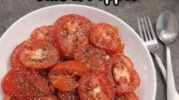 Sliced Tomato Salt and Pepper
