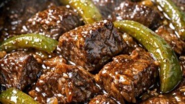Slow Cooker Pepper Beef/3 ingredients