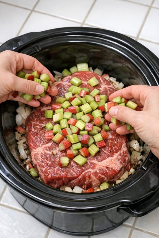 Slow Cooker Rhubarb Beef Roast