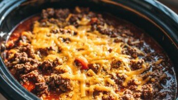 Slow Cooker Taco Casserole 4-Ingredient