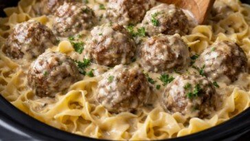 Swedish Meatball Pasta in Crockpot
