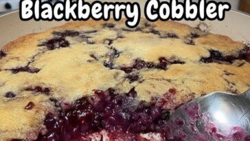 The Old-Fashioned Blackberry Cobbler