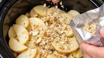 Amish Onion Potatoes — Slow Cooker