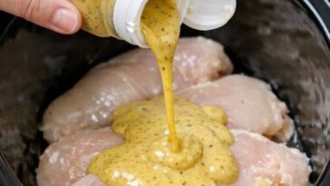 Amish-Style Honey Mustard Chicken Slow Cooker 4-Ingredient