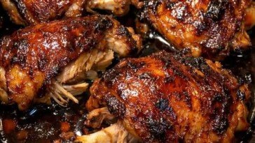 Aunt’s Saturday Thighs In Slow Cooker