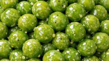 Easy Buttered Sweet Peas