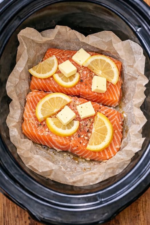 Lemon Butter Salmon (on Parchment) Slow Cooker