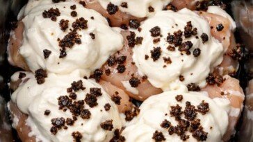 Mother's Day Chicken 4-Ingredient In Slow Cooker