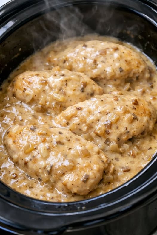 Slow Cooker Onion Chicken