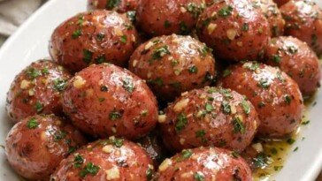 Tender Baby Red Potatoes Slow Cooker