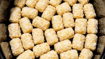 Weeknight Tater Tot Potatoes Slow Cooker 4-Ingredient