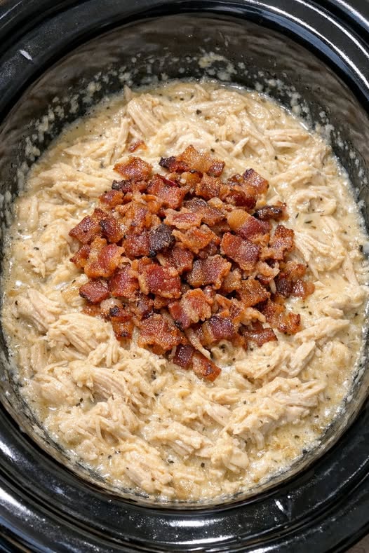 Creamy Bacon Chicken Slow Cooker