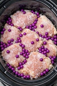 Hero Chicken with Purple Onions Slow Cooker