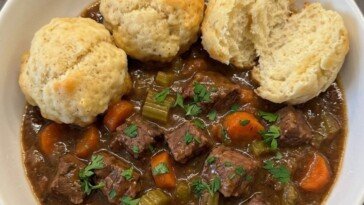 Slow Cooker Beef Stew and Dumplings