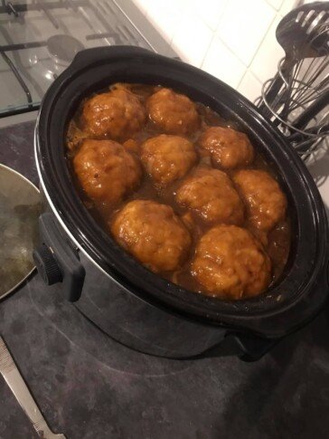 Slow cooker beef stew and dumplings